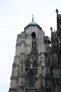 Low tower of Stephanskirche (Church St Stephan) (vienna_7083.jpg)