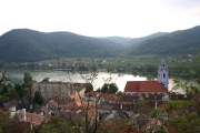 Drnstein seen from the castle (wachau_valley_7854.jpg)