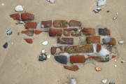 Old bricks in the sand (sangatte_1381.jpg)