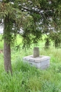 Shinto stone in the fields (rice_fields_4398.jpg)