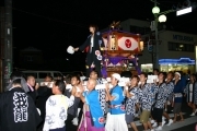 Venting the porters (mikoshi_ryugasaki_matsuri_4814.jpg)